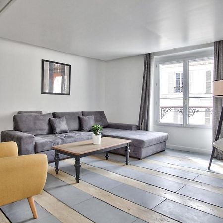 1 Bedroom Le Marais Temple Paris Exterior photo